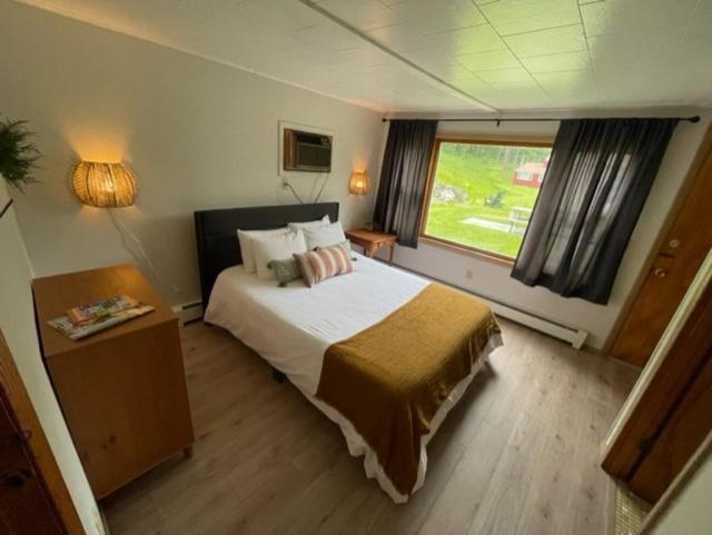 Berkshire Valley Inn North Hancock Εξωτερικό φωτογραφία